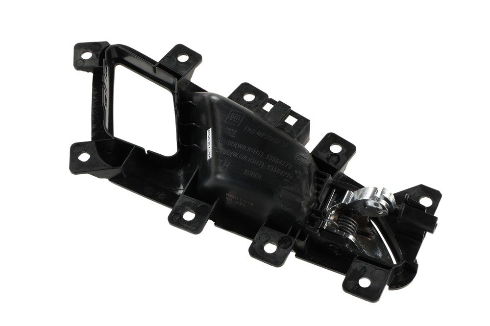 GM Genuine Parts Front Left Interior Door Handle 26462376 — image 2